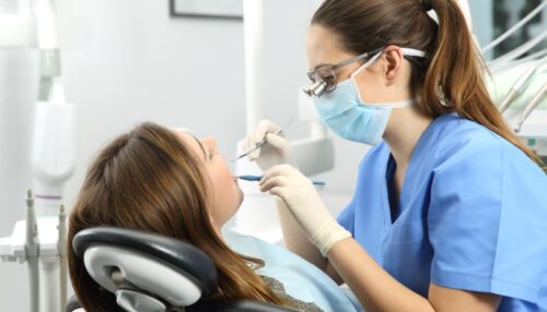 آپی تراپی - یک رویکرد شیرین به بیماری‌های دندانی